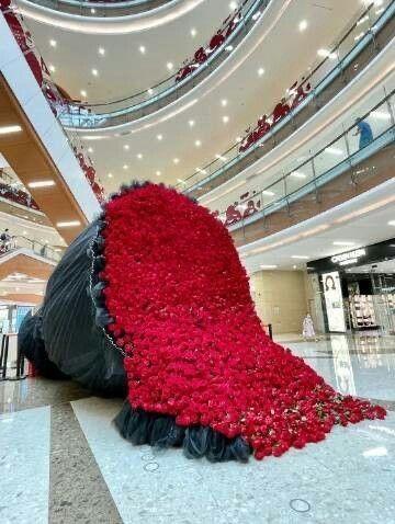 Isle Paper Quartz workshop space where corporate flower arrangements are designed and prepared for business delivery